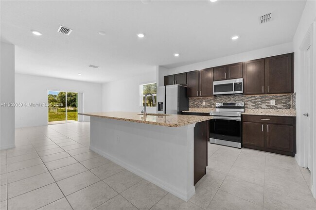Foto del edificio - 4226 SW Earnest St