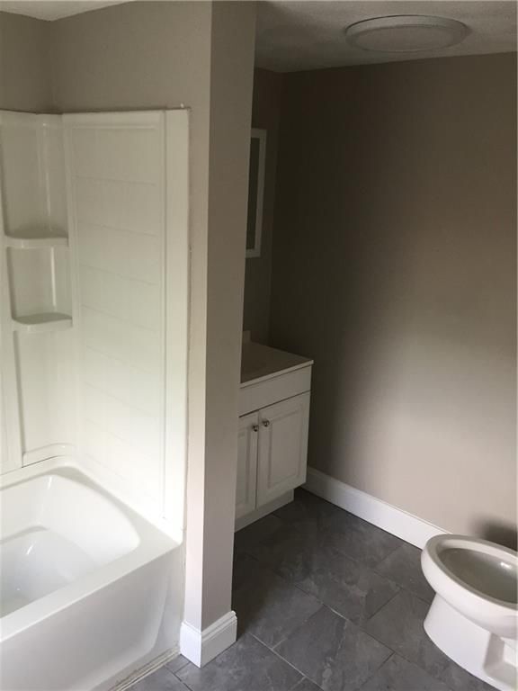 Foto del edificio - 64 Lyon Ave