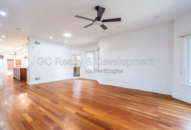 Foto del edificio - 3735 N Tripp Ave