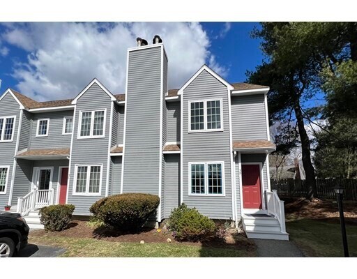 Primary Photo - 128 Parker St