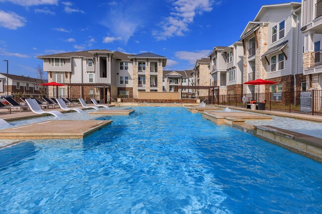 The Royalton at Rockwall Downes Apartments - Rockwall, TX | Apartments.com