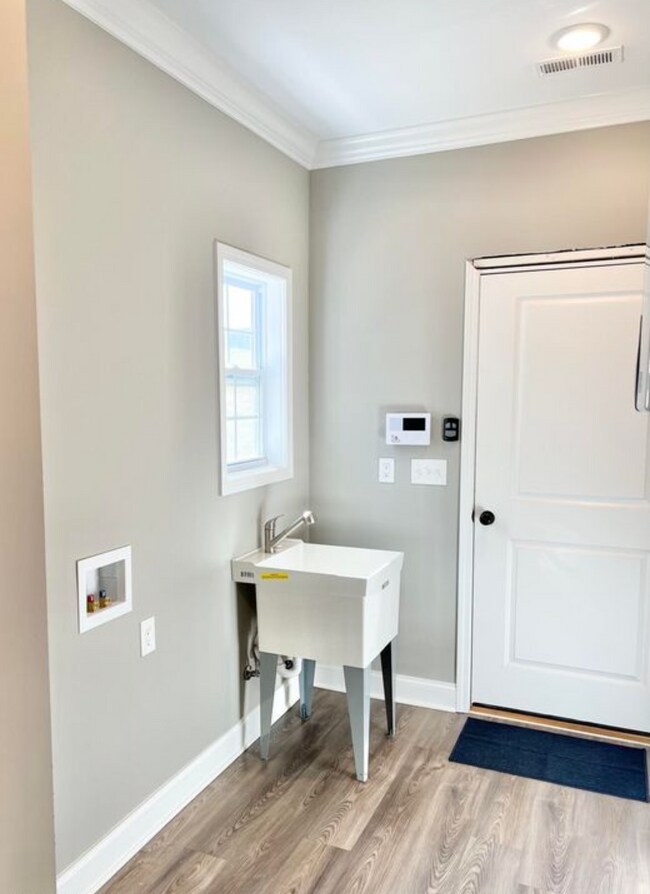 Foto del edificio - 955 Oakwood Estates Dr