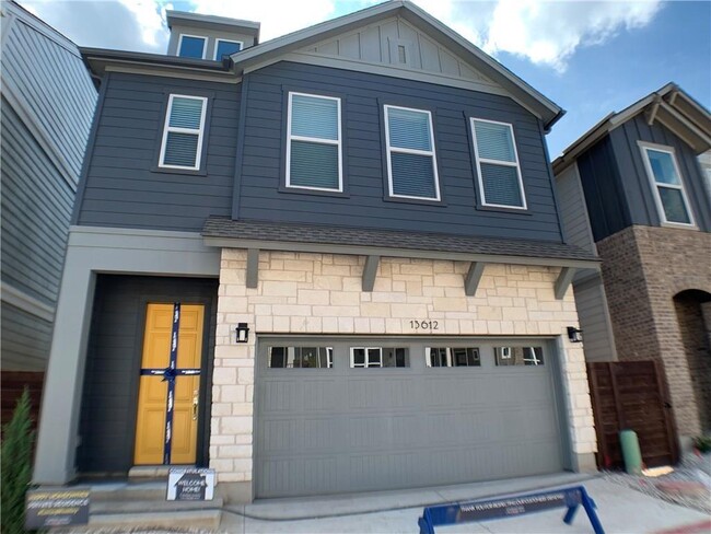 Building Photo - 13612 Cibolo Trace