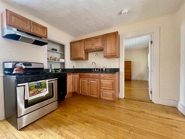 Primary Photo - 296 W 5th St