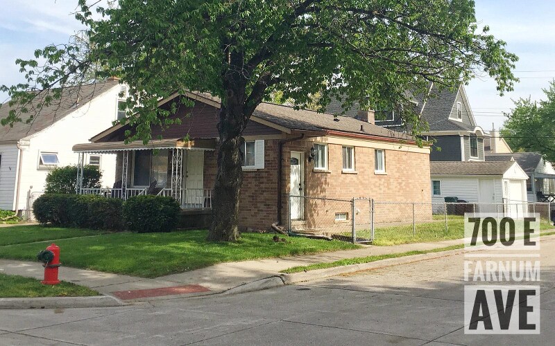 Primary Photo - 700 E Farnum Ave