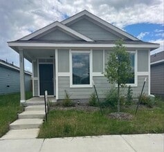 Building Photo - 153 Thresher Ln