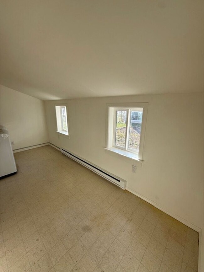 Foto del edificio - Newly Renovated 2-Bedroom Home – Pet Friendly!