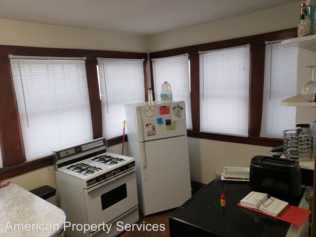 Foto del edificio - 830 Bluemont Ave