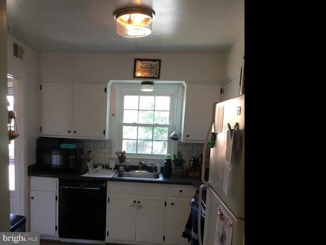 Foto del edificio - 1029 Margate Ct