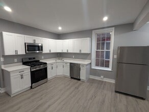 Building Photo - 171 Remsen St