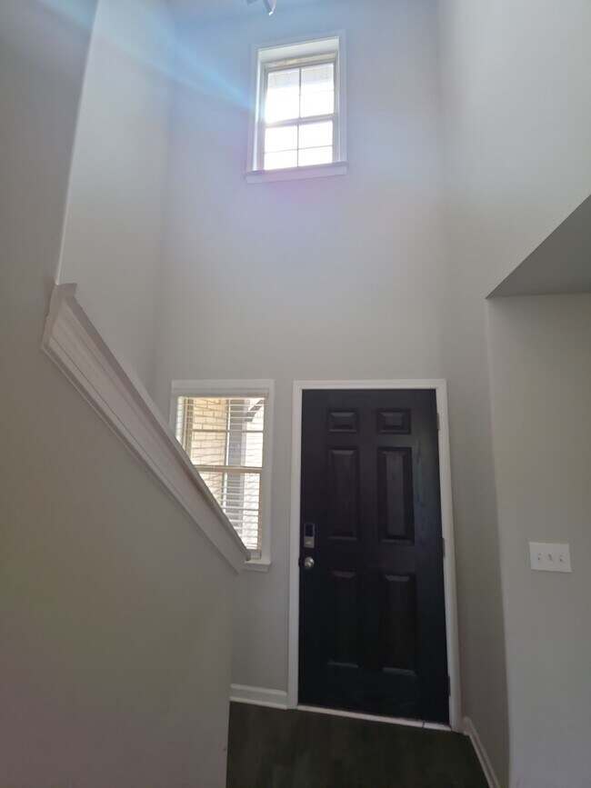 Foto del edificio - 121 Hulsey Ln