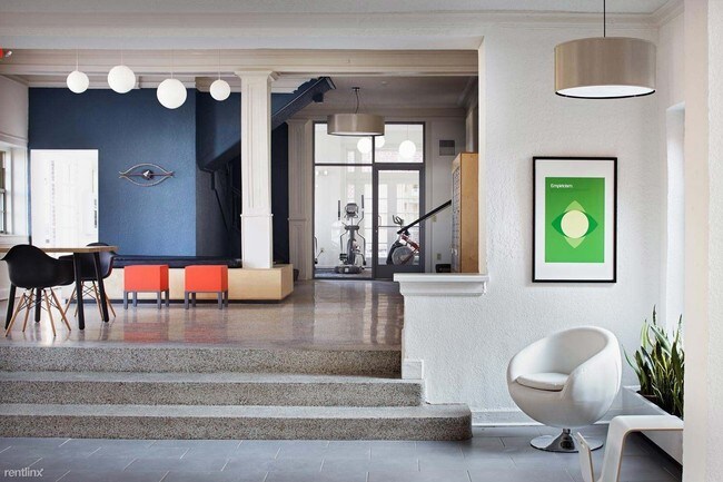 Foto del edificio - 601 E Armour Blvd
