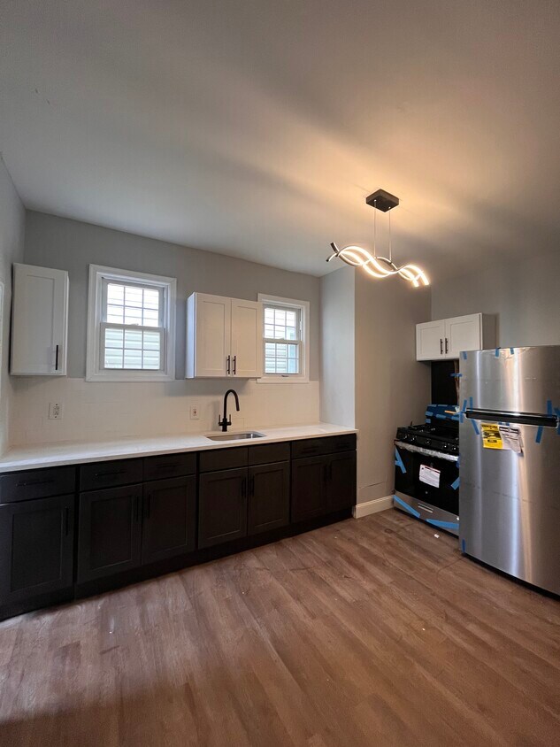 138 Claremont Ave Unit 2, Jersey City, NJ 07305 Apartments in Jersey