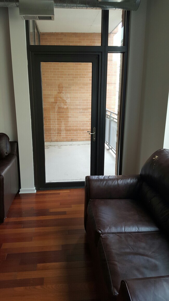 Foto del edificio - 520 S State St