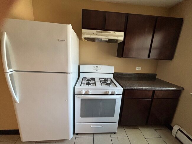 Foto del edificio - 701 Spruce Ct