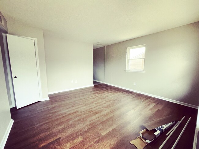 Foto del edificio - 9400 Moonridge Pl
