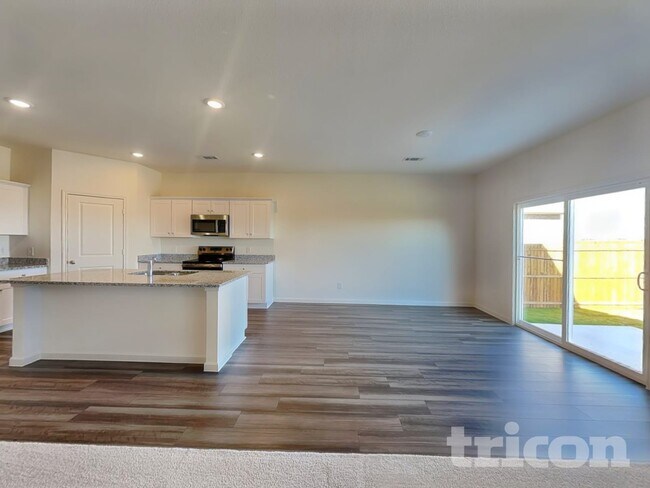 Foto del edificio - 12712 Big Rnch Rd