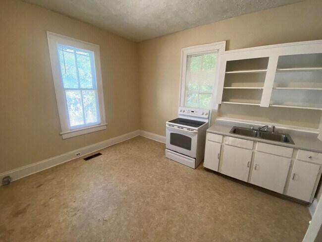 Foto del edificio - ***3 Bedroom/1 Bathroom in Columbus, GA 31904