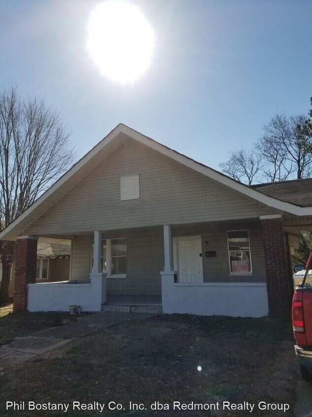 Primary Photo - 3 br, 2 bath House - 4728 Terrace S
