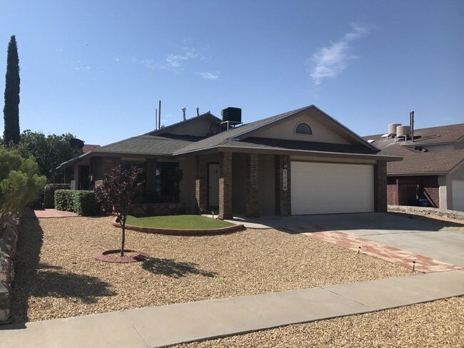 Building Photo - 7116 Oval Rock Dr