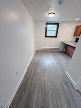 Building Photo - 475 Clinton Ave