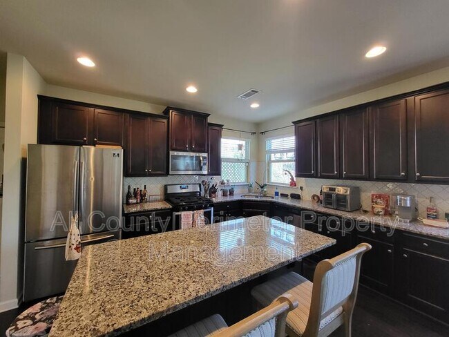 Building Photo - 5735 Riverside Bay