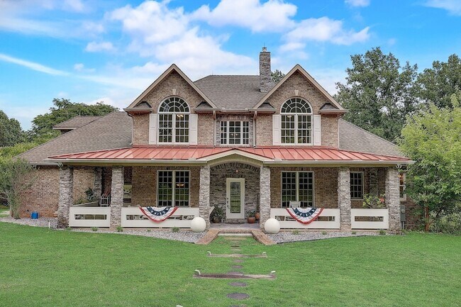 Foto del edificio - 8745 Old Charlotte Pike