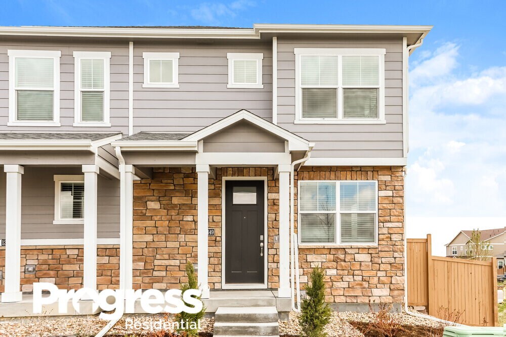 13449 Oneida Ln, Thornton, CO 80602 Townhome Rentals in Thornton CO