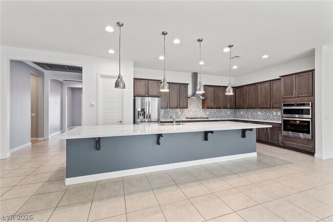 Foto del edificio - 349 Bronze Creek Ct