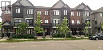 Building Photo - 172 S Creek Dr