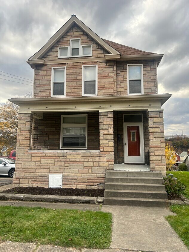 420 Erie Ave, Glassport, PA 15045 House Rental in Glassport, PA