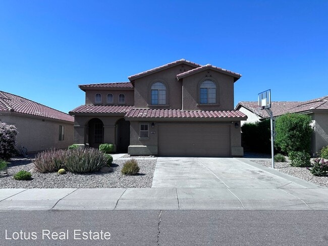 Building Photo - 4 br, 2.5 bath House - 2116 W Spur Dr.