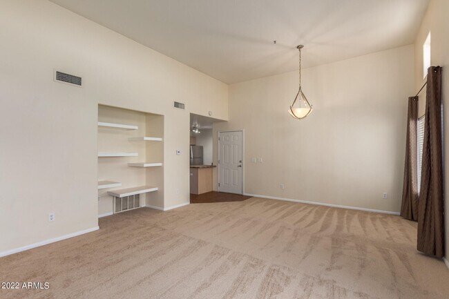 Building Photo - 11260 N 92nd St