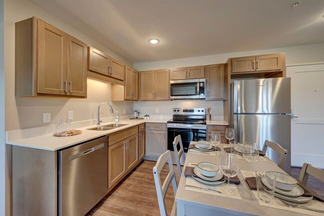 Interior Photo - The Heights I - Apartments