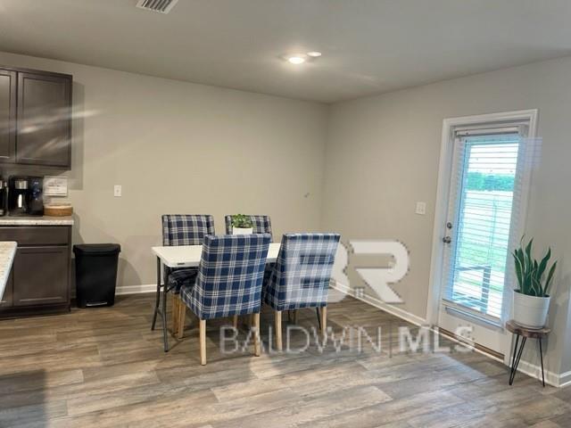 Building Photo - 1518 Majesty Loop
