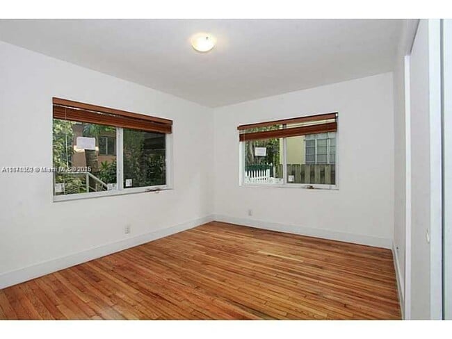Foto del edificio - 1125 9th St