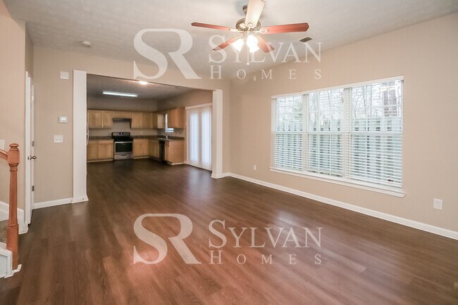 Building Photo - Enjoy living the good life in this 3 bedro...