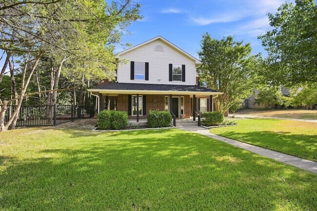 Foto del edificio - 7030 Pecan Creek Cir