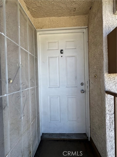 Building Photo - 373 San Bernadino