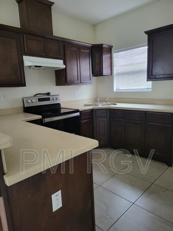 Foto principal - 407 Lotto Ln