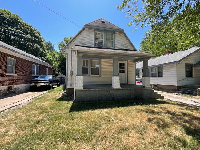 Foto del edificio - PRE-LEASING