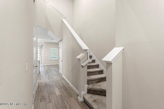Foto del edificio - 12692 Josslyn Ln