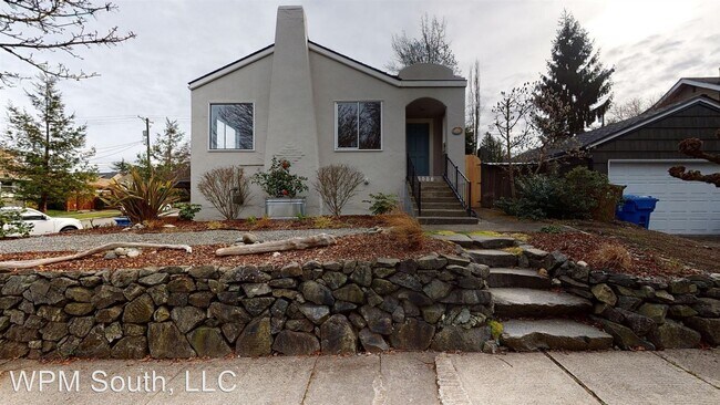 Building Photo - 2 br, 1 bath House - 2621 N. Union Avenue