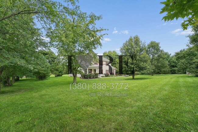 Building Photo - 8765 Hyland-Croy Rd