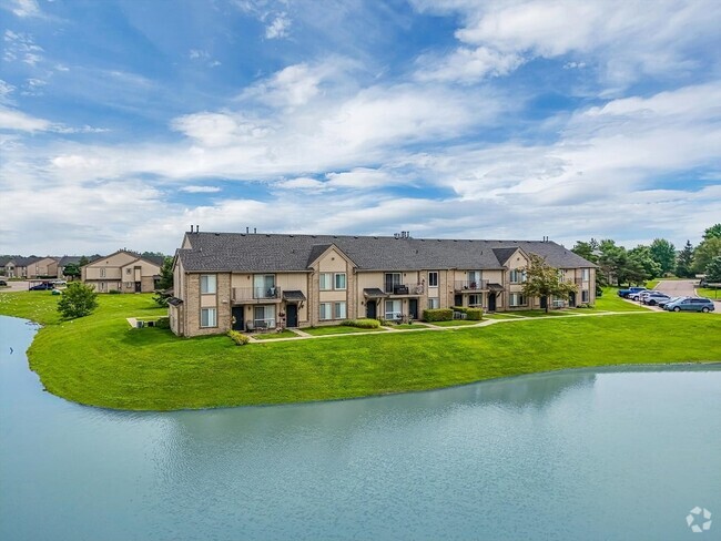 Building Photo - Lakeside Terrace Apartments