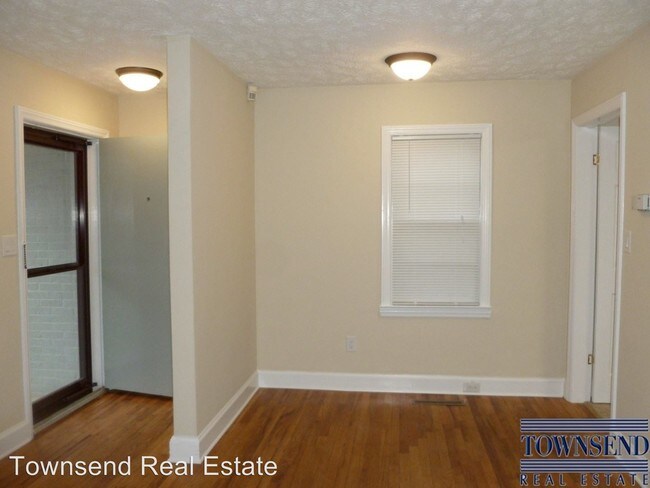 Building Photo - 3 br, 1 bath House - 2719 Arlington Ave