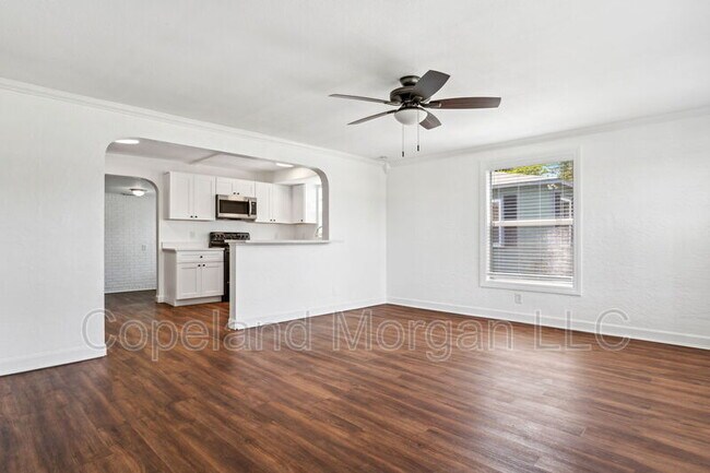 Foto del edificio - 4636 Fairfield Ave S