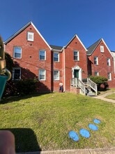 Building Photo - 1352 Little Bay Ave