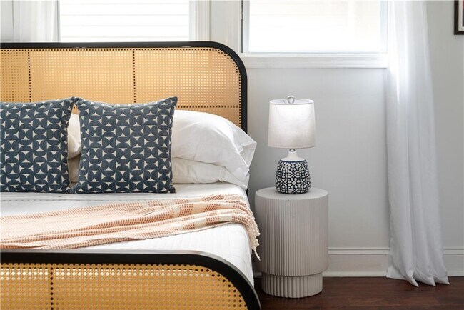 Foto del edificio - 200 Lowry St NE