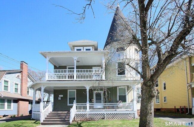 Foto del edificio - 75 Wilcox Ave